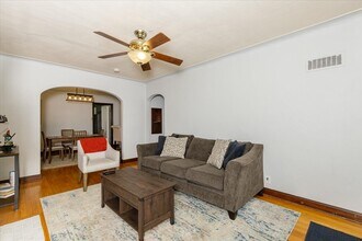 6525 Tholozan Ave in St. Louis, MO - Building Photo - Building Photo