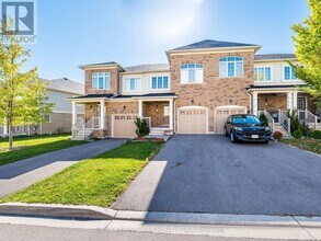 177 Law Dr in Guelph, ON - Building Photo - Building Photo