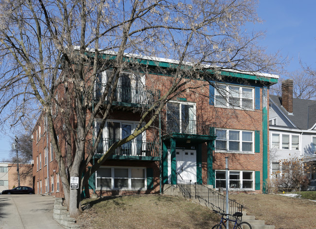 2222 Blaisdell Ave in Minneapolis, MN - Foto de edificio - Building Photo