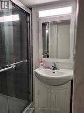 76 Lexington Rd in Brampton, ON - Building Photo - Building Photo