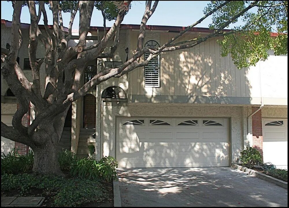 1306 Karmen Ct in Santa Clara, CA - Building Photo