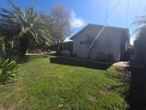 411 S Brent St in Ventura, CA - Building Photo - Building Photo