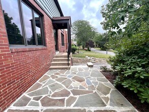 794 Chalmers Pl in Pittsburgh, PA - Building Photo - Building Photo