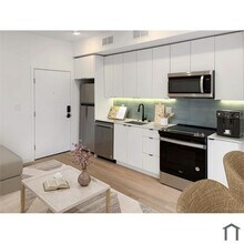 2717 N Howard St, Unit 1 Bedroom - A in Philadelphia, PA - Foto de edificio - Building Photo