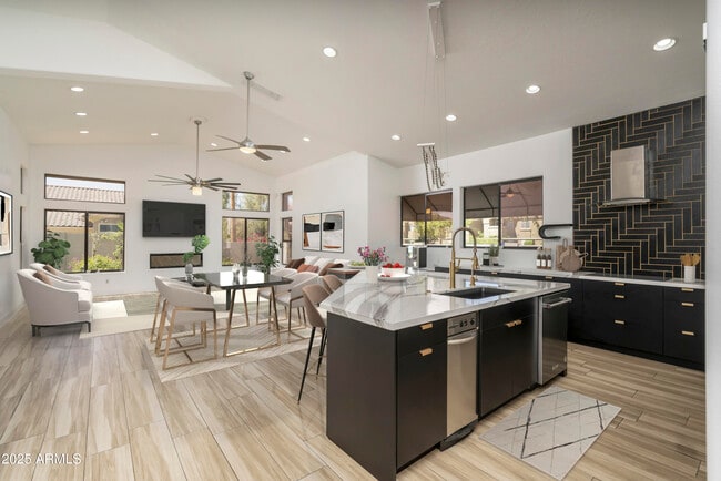 property at 5403 E Cannon Dr