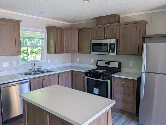 property at 3617 N Grand Ave E