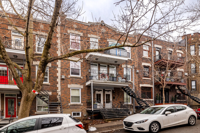 2580-2586 Chapleau St in Montréal, QC - Building Photo - Building Photo