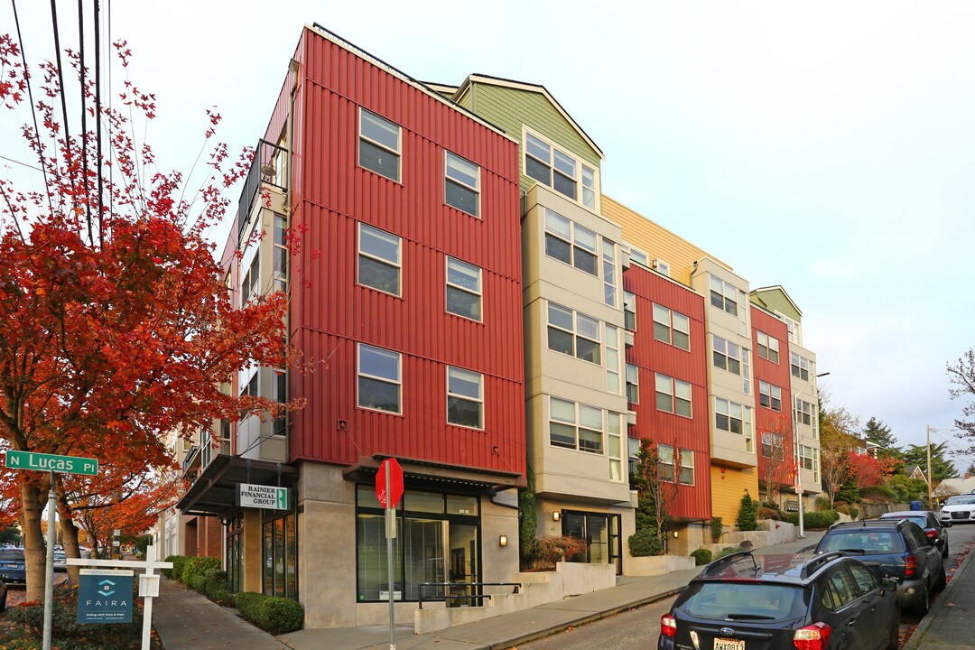 4022 Stone Way in Seattle, WA - Building Photo