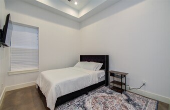 4311 Marina St in Houston, TX - Building Photo - Building Photo