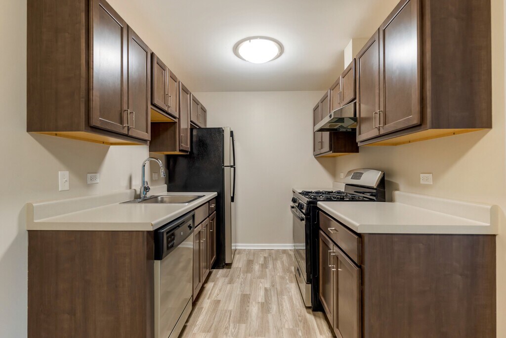 Willow Hill Apartments Justice, IL Apartments