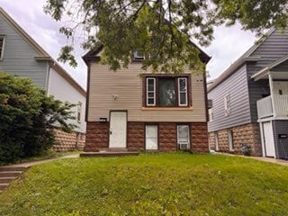 property at 2647 S 3rd St