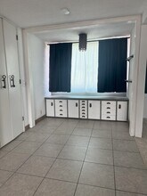 1017 2nd St, Unit 302 in Santa Monica, CA - Foto de edificio - Building Photo