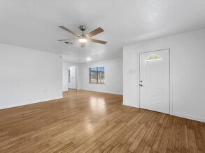 12922 McNair St in Houston, TX - Building Photo - Building Photo