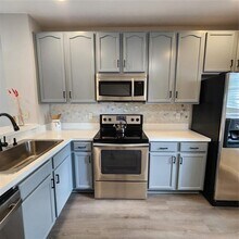 10672 Savannah Wood Ct in Orlando, FL - Foto de edificio - Building Photo