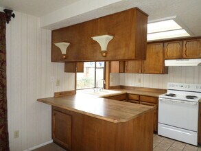 1149 Progress Dr in Medford, OR - Building Photo - Building Photo