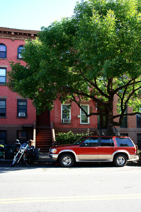 13 3rd St in Brooklyn, NY - Building Photo