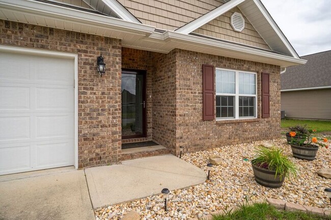 8753 Bradfield Dr in Pensacola, FL - Building Photo - Building Photo