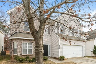 4426 Oakburn Drive in Charlotte, NC - Building Photo - Building Photo