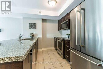 100 Dufay Rd in Brampton, ON - Building Photo - Building Photo