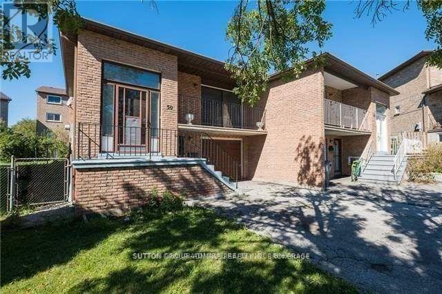 50 Ivan Nelson Dr in Toronto, ON - Building Photo - Building Photo