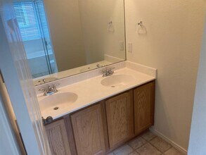 2503 Keepsake Dr in Austin, TX - Building Photo - Building Photo