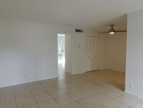 640 SE 2nd Ave in Boynton Beach, FL - Building Photo - Building Photo