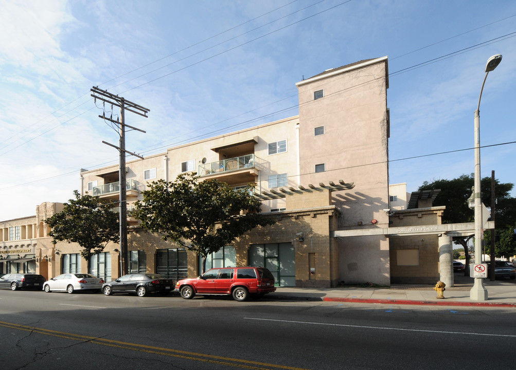 Sommerville I in Los Angeles, CA - Building Photo