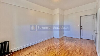 936 West End Ave in New York, NY - Foto de edificio - Building Photo