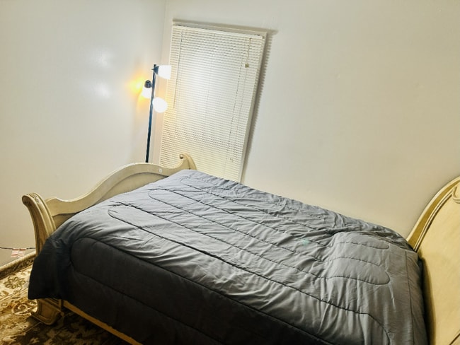 11381 Laurelwalk Dr in Laurel, MD - Foto de edificio - Building Photo