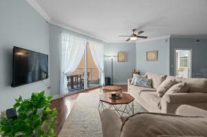 804 E Windward Way in Lantana, FL - Building Photo - Building Photo