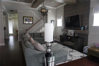 8631 Laureate Blvd in Orlando, FL - Building Photo - Building Photo