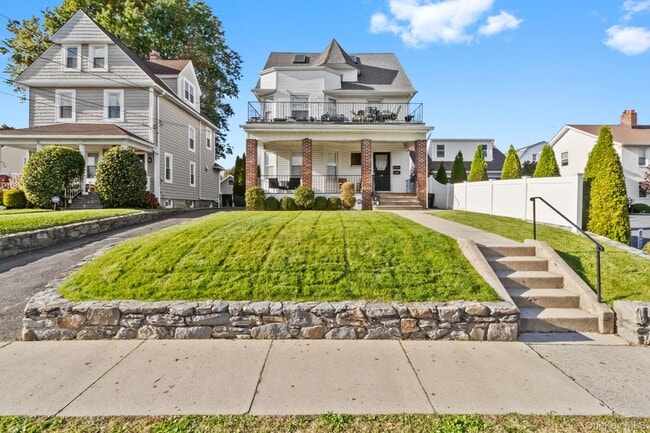 property at 13 Hanford Ave