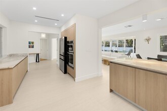 600 NE 52nd Terrace in Miami, FL - Building Photo - Building Photo