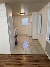 2408 32st St in Lubbock, TX - Foto de edificio - Building Photo