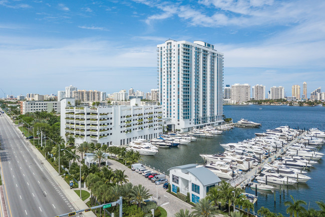 Marina Palms Yacht Club and Residences Sou... in Aventura, FL - Building Photo - Building Photo