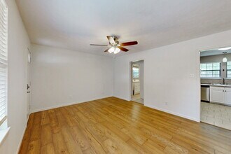 2304 Staunton Dr in Bryan, TX - Building Photo - Building Photo