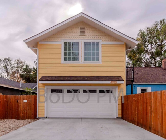 property at 2722 N 36th St