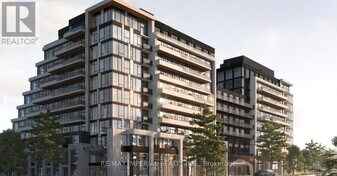 8188 Yonge St in Vaughan, ON - Building Photo