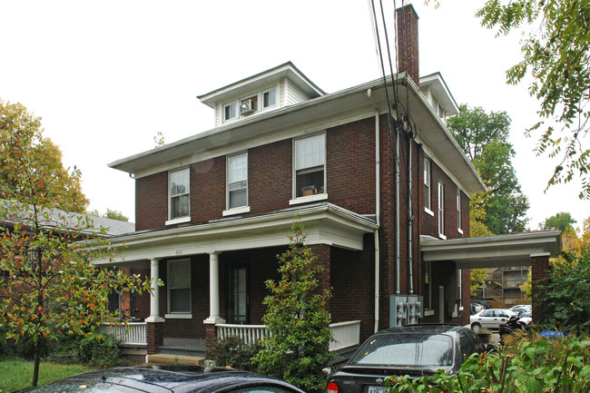 657 S Limestone in Lexington, KY - Foto de edificio - Building Photo