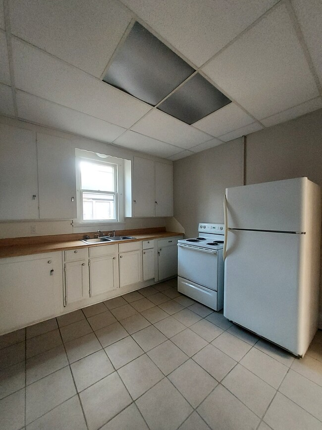 292 Hudson Ave in Newark, OH - Building Photo - Building Photo