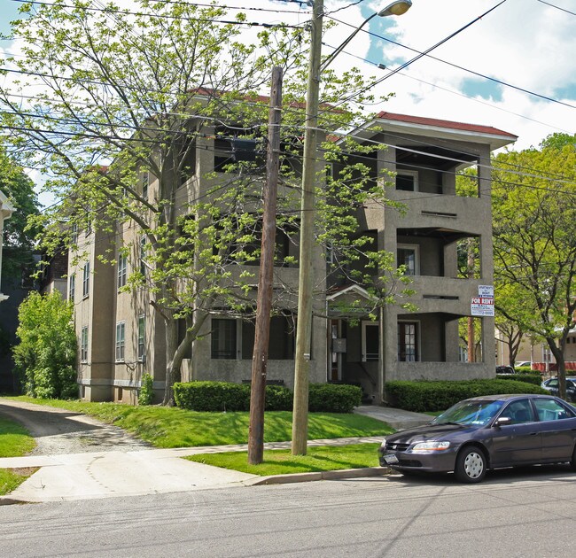 The Maple Apartments in Binghamton, NY - Building Photo - Building Photo