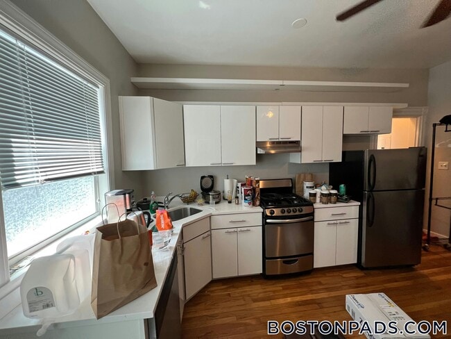 26 John F. Kennedy St