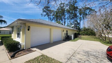 31 Eastmoor Ln in Palm Coast, FL - Building Photo - Building Photo