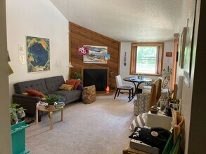 2932 Shadow Creek Dr in Boulder, CO - Building Photo - Building Photo