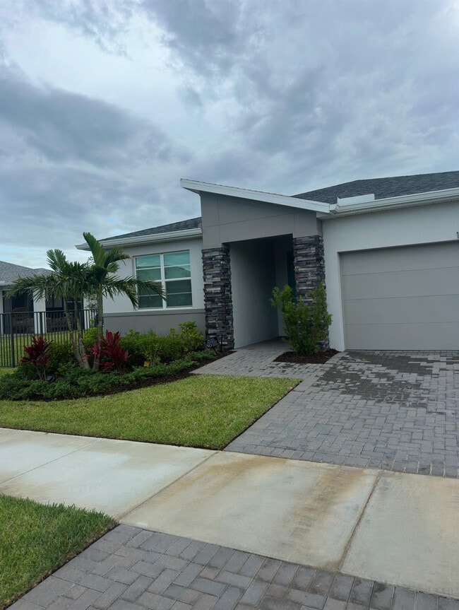 property at 10495 SW Orana Dr