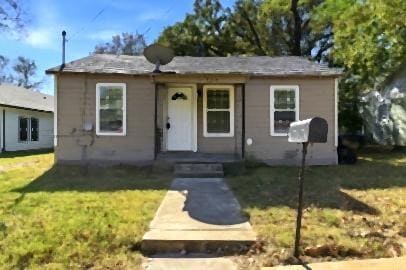 property at 920 W Ford St