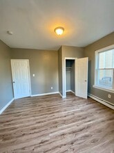 101 Bedford St, Unit 1 floor in East Orange, NJ - Foto de edificio - Building Photo