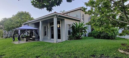3198 SW 132nd Ave in Miramar, FL - Building Photo - Building Photo