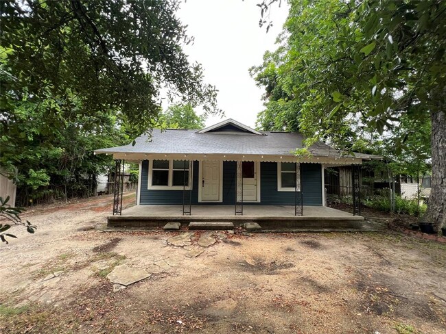 1004 E Crosstimbers St in Houston, TX - Building Photo - Building Photo