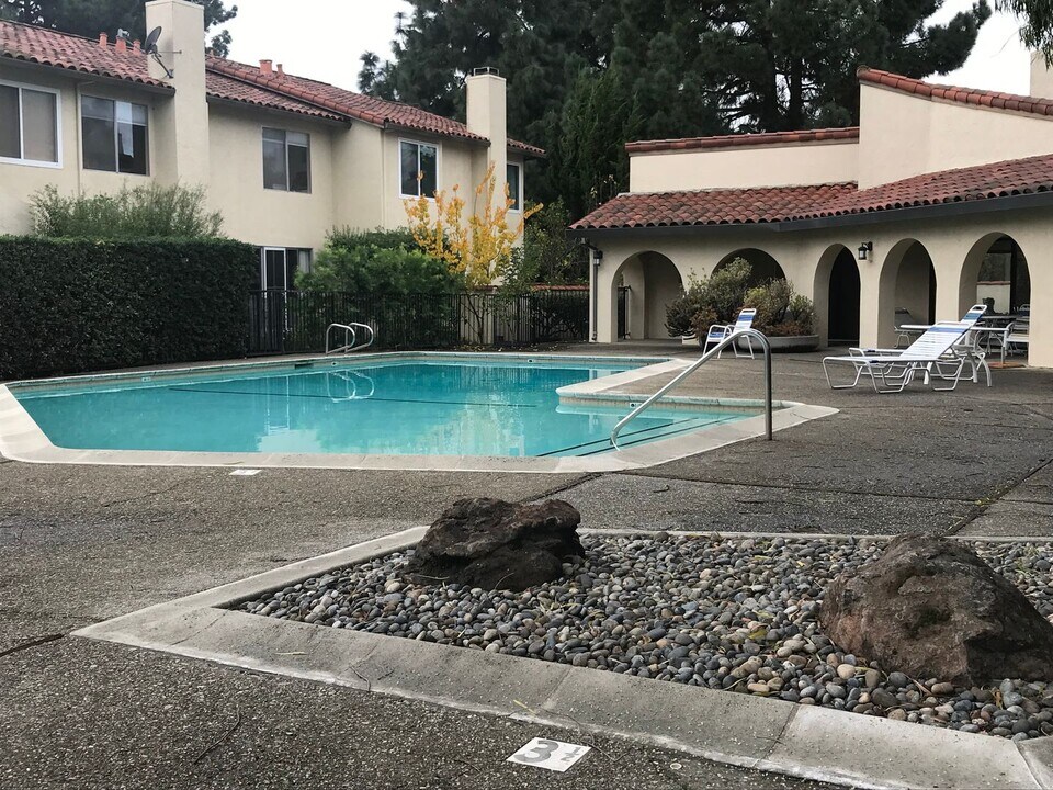 3410 Manchester Common in Fremont, CA - Building Photo